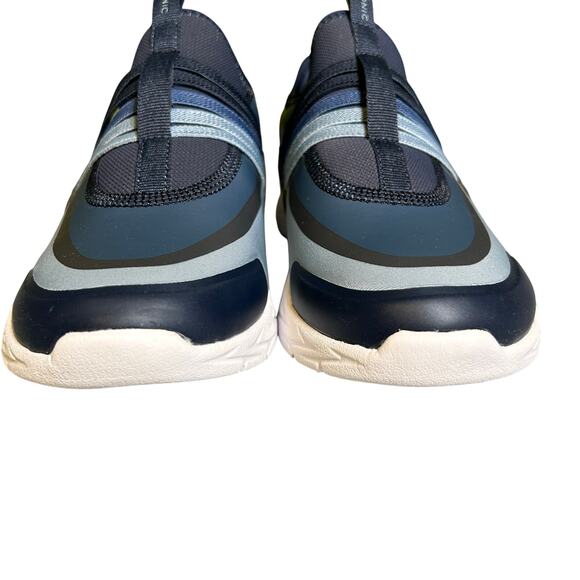 Vionic Women's Mesh Slip On Sneakers Vayda Navy Comfort Shoes US 5 M NWB - Picture 3 of 8